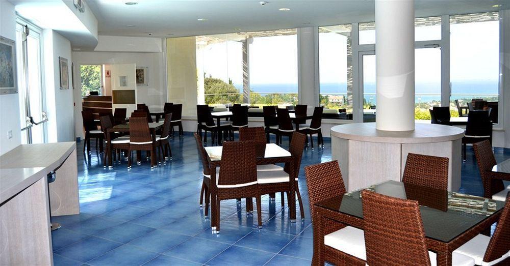 Moresco Park Hotel Sperlonga Luaran gambar