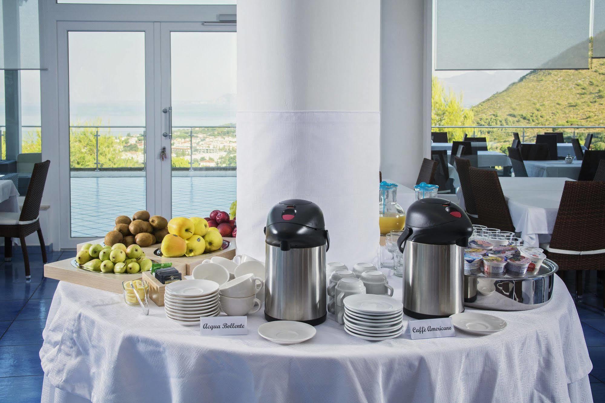 Moresco Park Hotel Sperlonga Luaran gambar