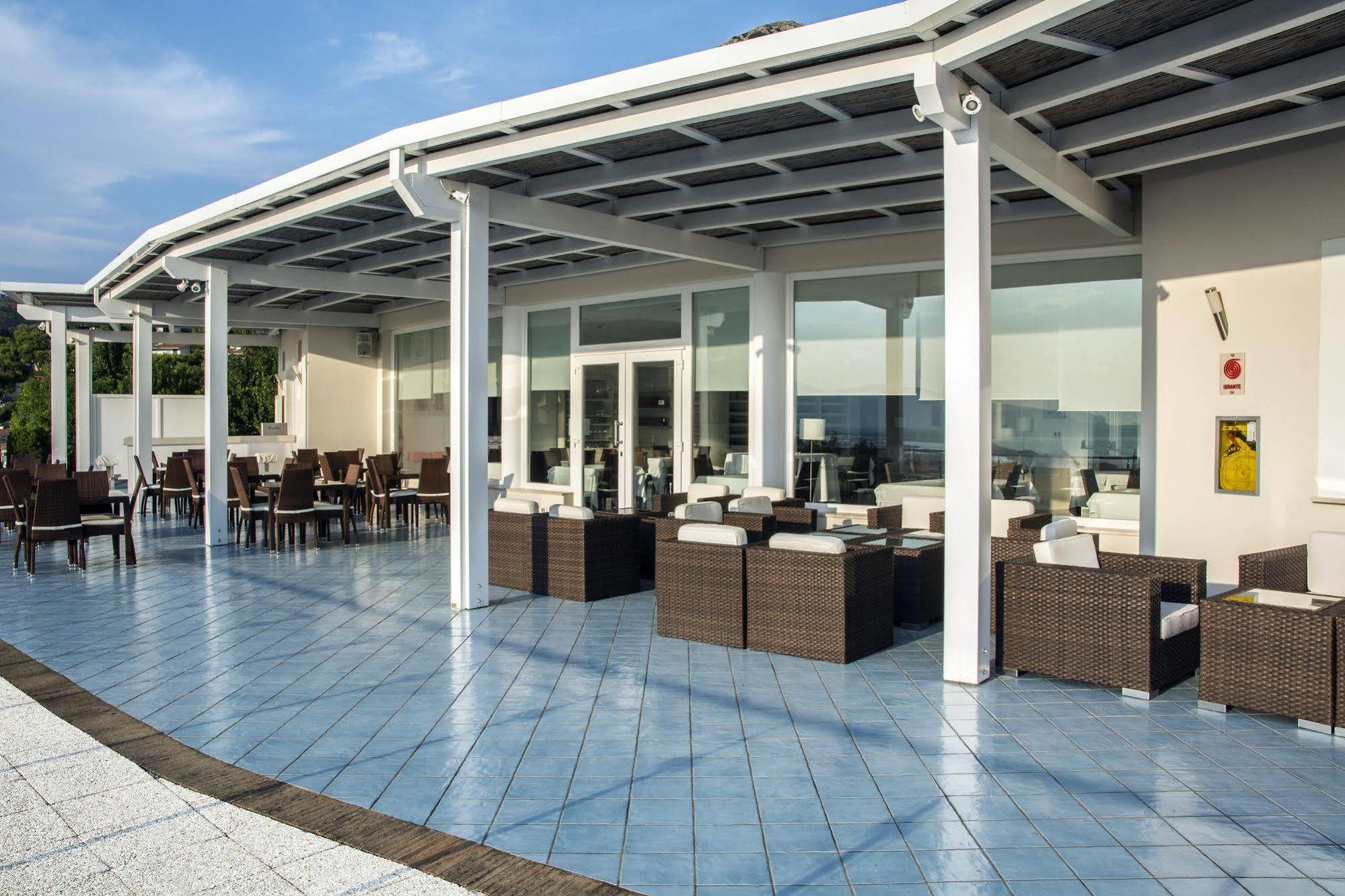 Moresco Park Hotel Sperlonga Luaran gambar